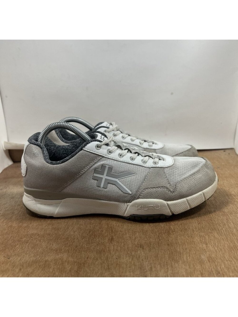 Kuru Quantum Gray White Women's US Size 9 Walking Cushioned Shoes SKU 201318